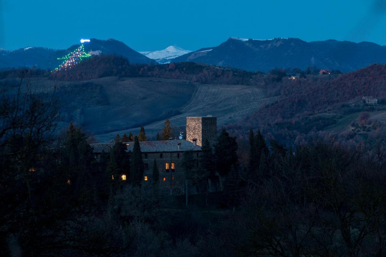 Castello Di Petroia Dimora D'Epoca Hotel Gubbio Buitenkant foto