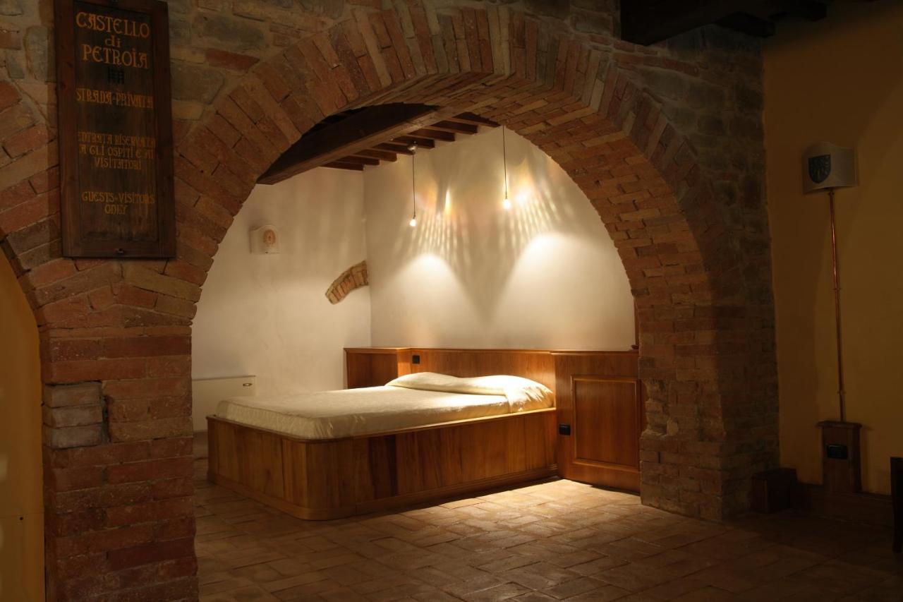 Castello Di Petroia Dimora D'Epoca Hotel Gubbio Buitenkant foto