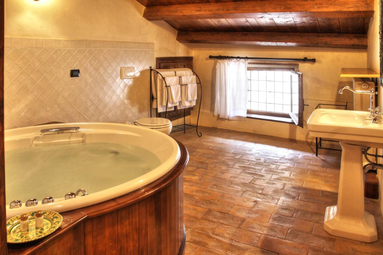 Castello Di Petroia Dimora D'Epoca Hotel Gubbio Buitenkant foto